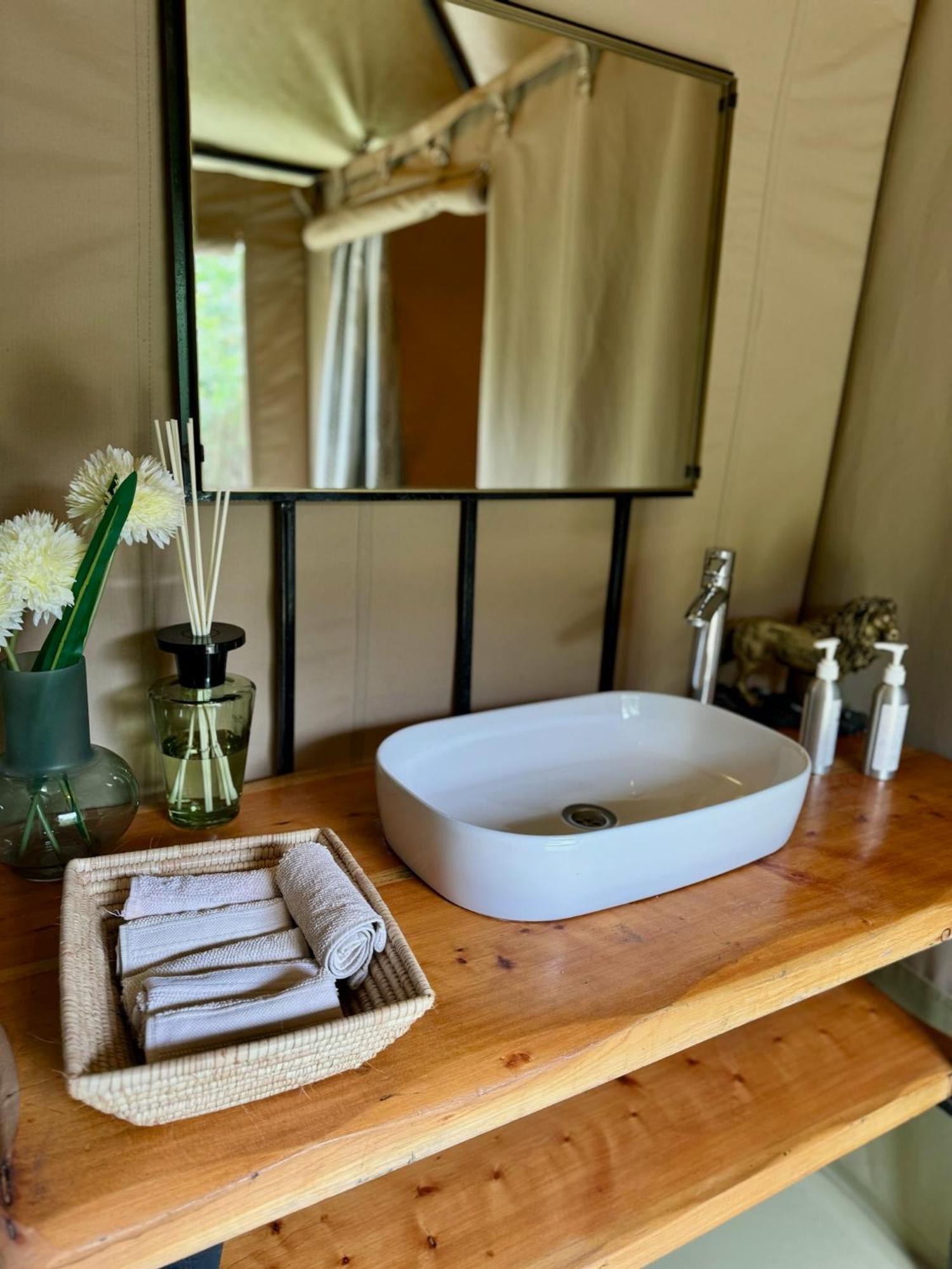 Olkinyei Mara Tented Camp Talek Экстерьер фото